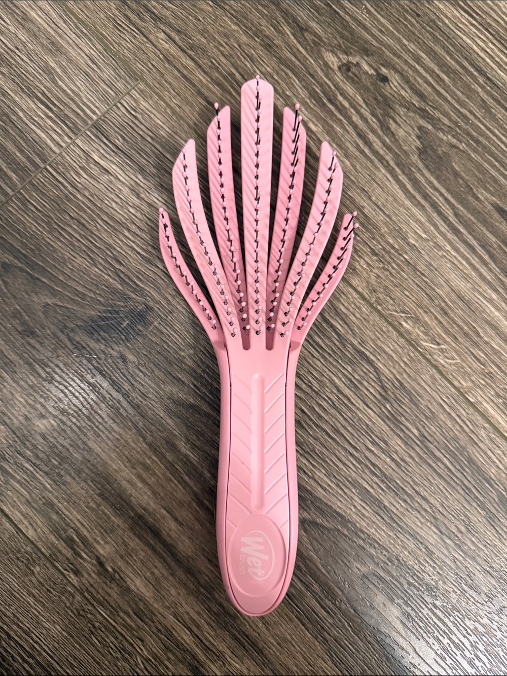 Wet Brush Pink Flexible Detangler for Gentle Styling